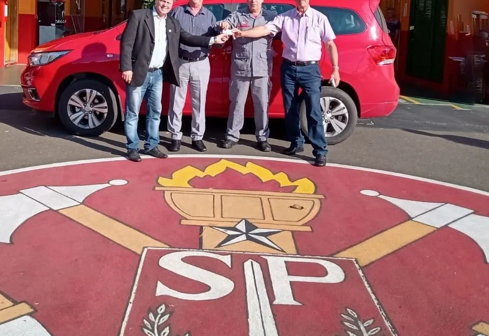 ENTREGA DE NOVO VEÍCULO